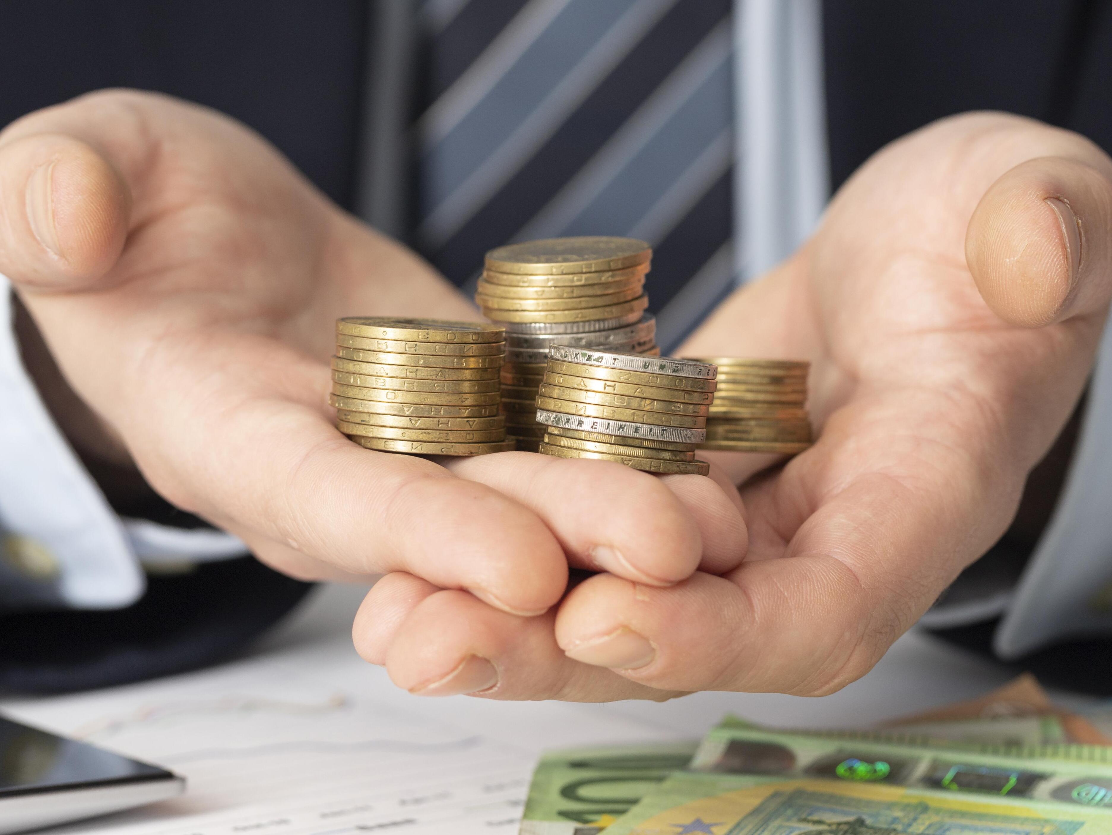 Dividend adjustment plug-in
